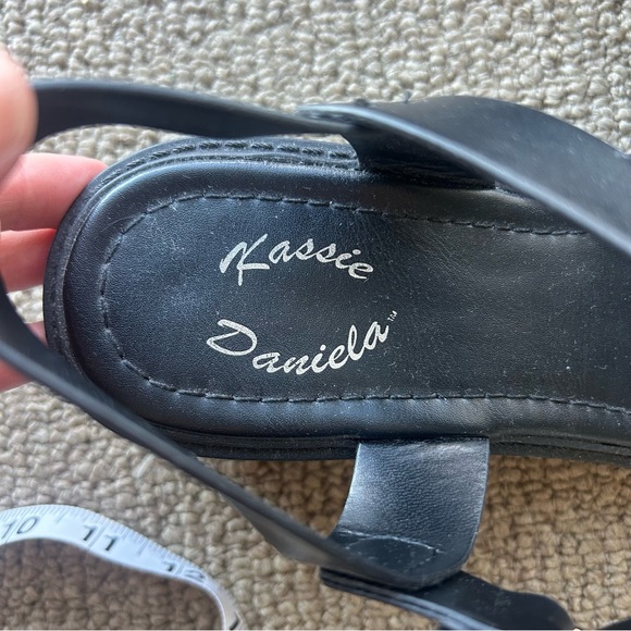 Black Women's Sandals - Picture 5 of 5